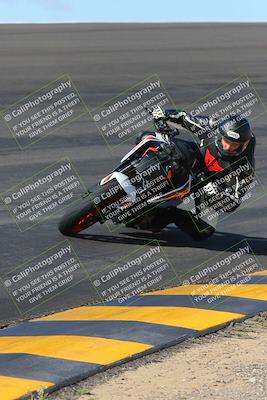 media/Mar-20-2023-Moto Forza (Mon) [[d0bbc59e78]]/1-A Group (Green)/Session 2 (Bowl)/